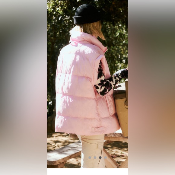 NWOT Free People Movement “In A Bubble Puffer Vest” - Picture 3 of 16